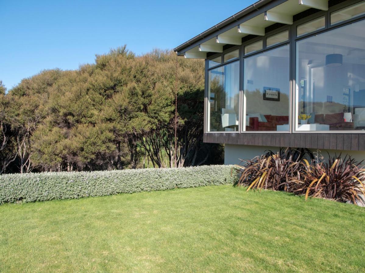Kotare Point Paradise - Akaroa Holiday Home Exteriör bild